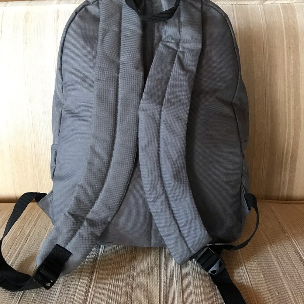 Hype Backpack - Picture 5 of 5